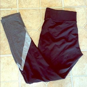 Victoria’s sport leggings